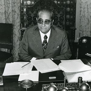 O Presidente da República Francisco da Costa Gomes no seu gabinete de trabalho, no Palácio de Belém.